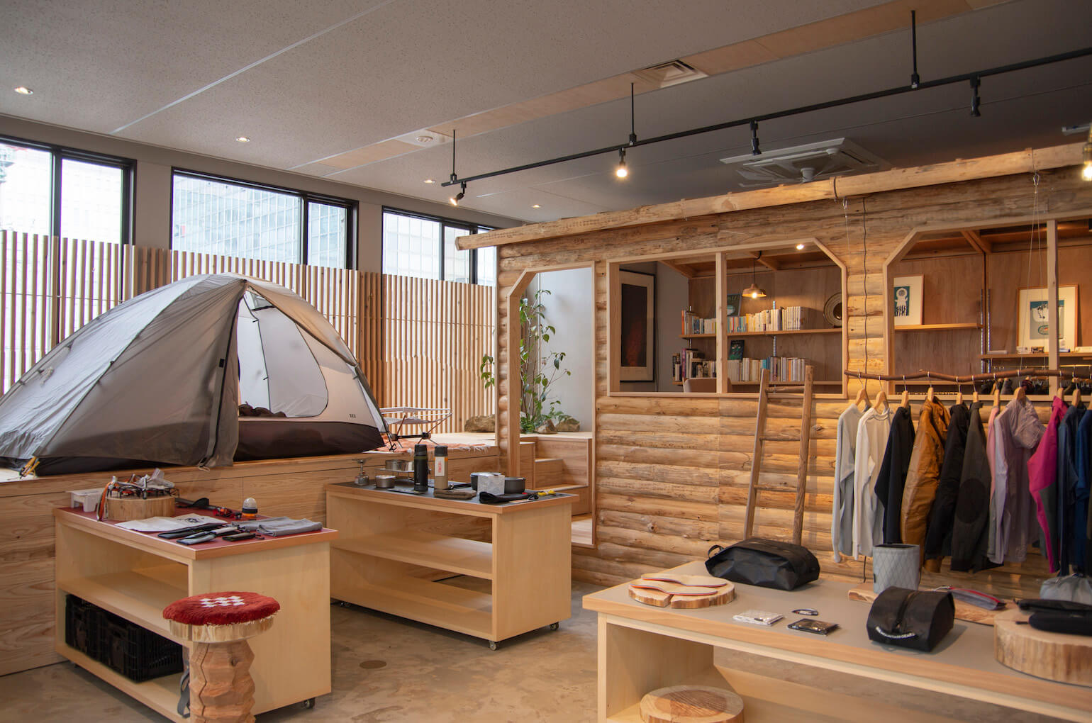 Yamapstore実店舗オープン 山と街と人をつなぐ登山アウトドアショップとは Yamap Magazine