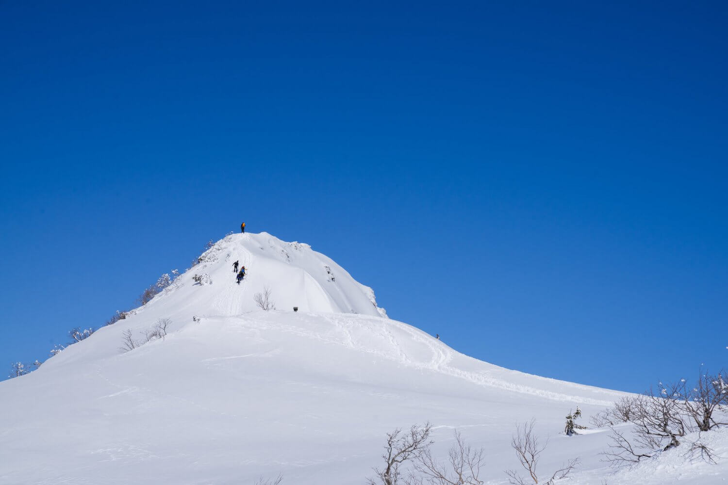 武尊山で絶景登山 平成最後の雪山へ 群馬のマッターホルン Yamap Magazine